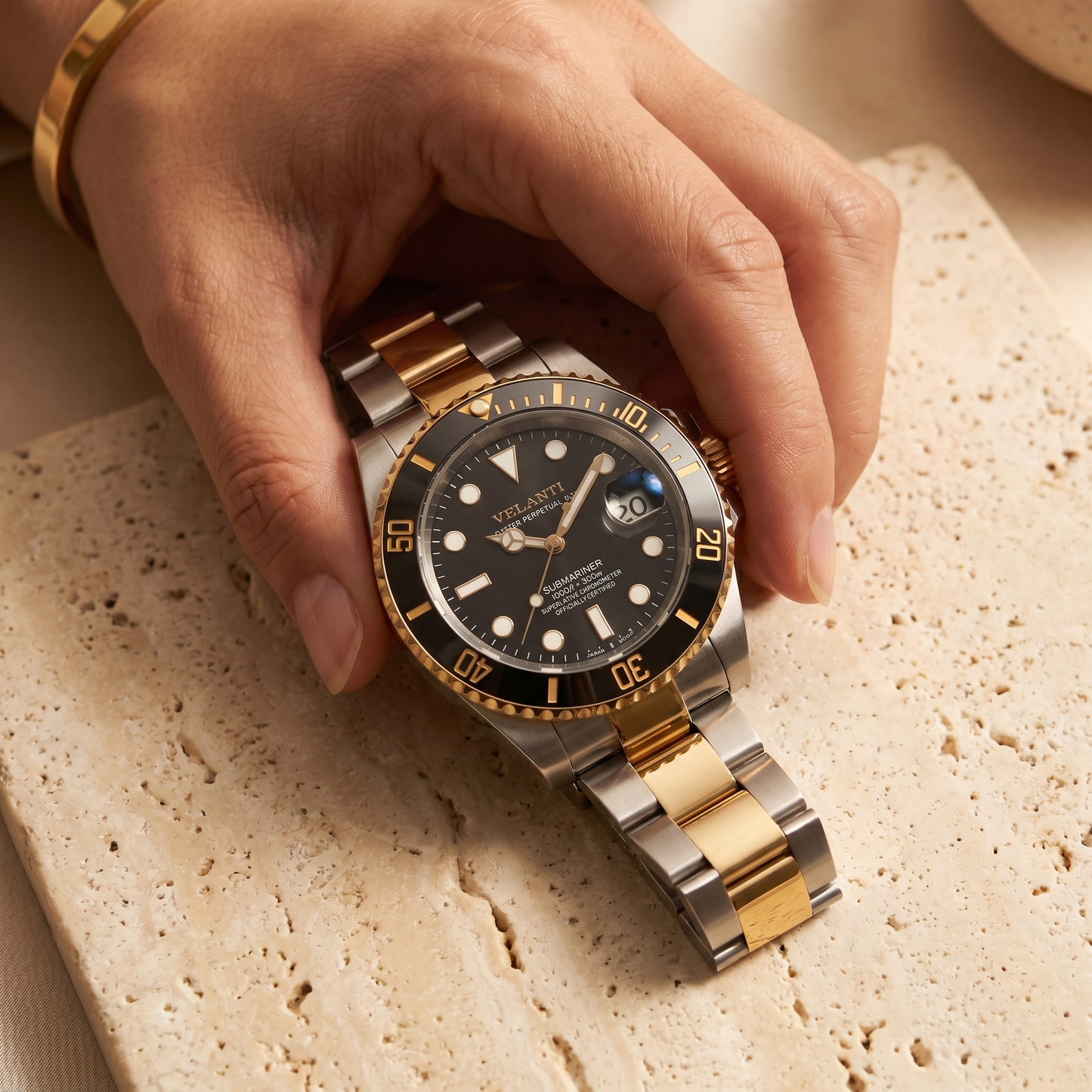 Submariner-style custom mod watch, Velanti Milano Velmariner Black (Two Tones), product photo 2