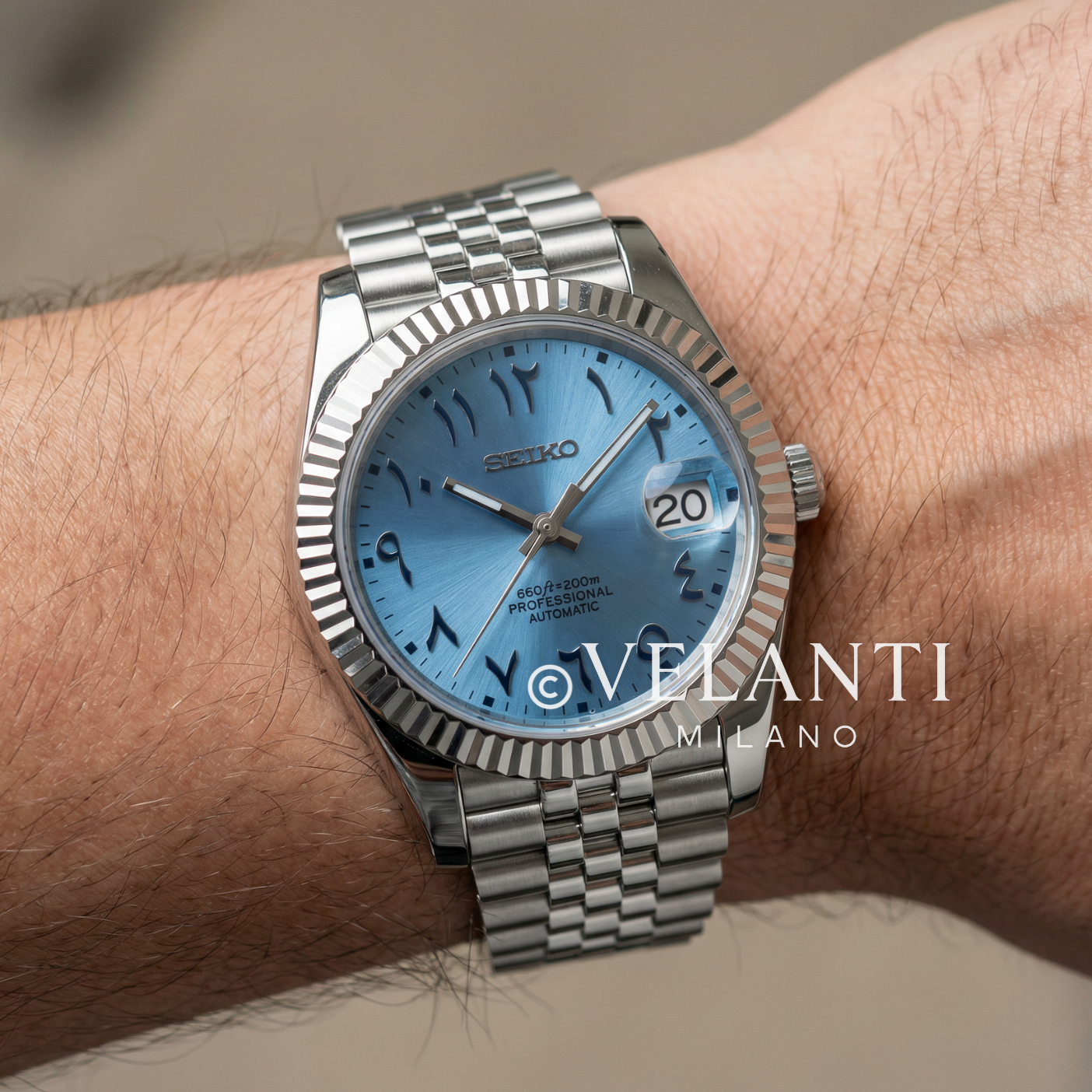 Seikojust | Ice Blue Arabic