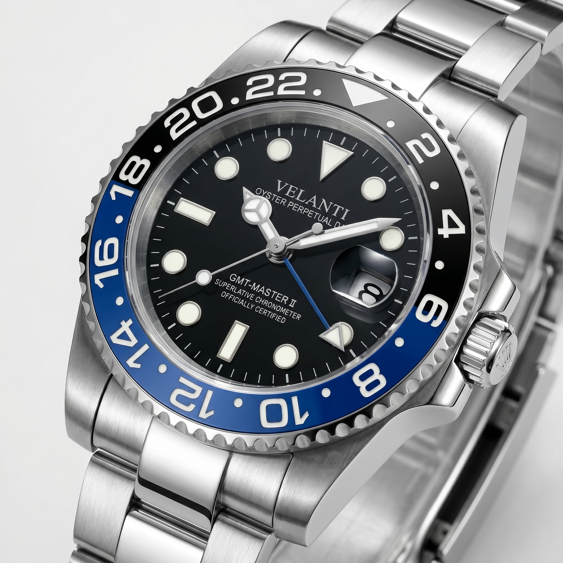 GMT-style custom automatic watch, Velanti Milano Gmtvel Batman, watch detail photo