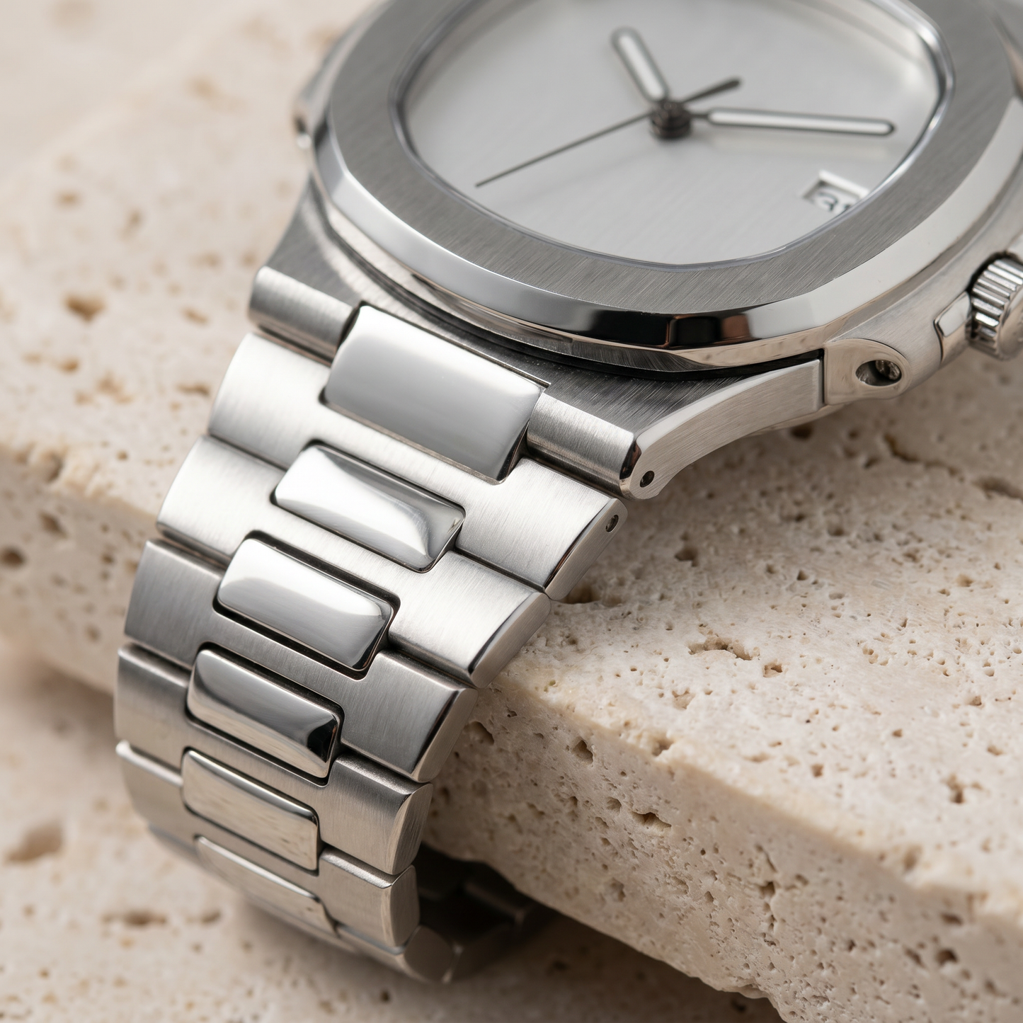 Nautilus-style custom mod watch, Velanti Milano Nautvel Minimalist Silver, product photo 4