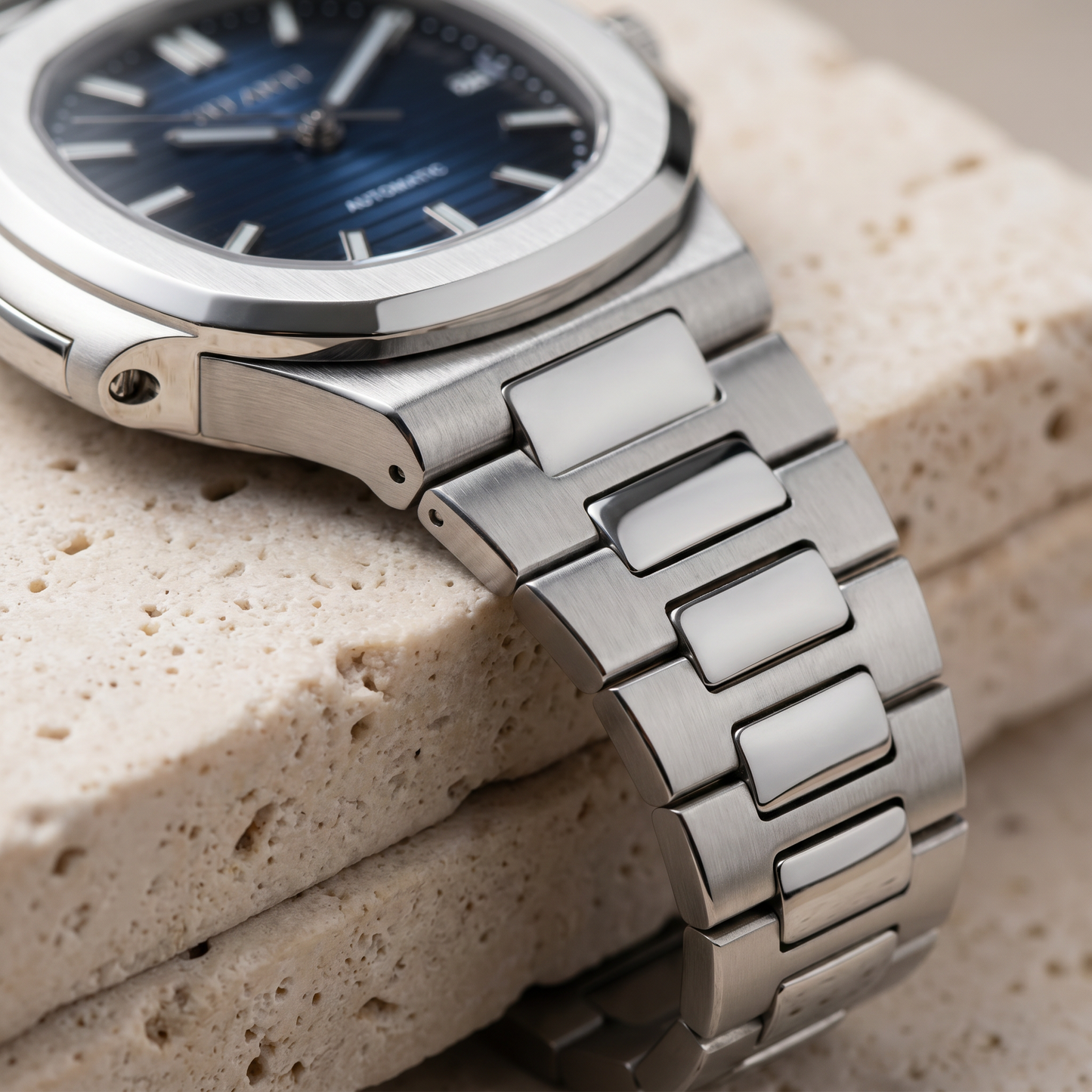 Nautilus-style custom mod watch, Velanti Milano Nautvel Royal Blue, product photo 4