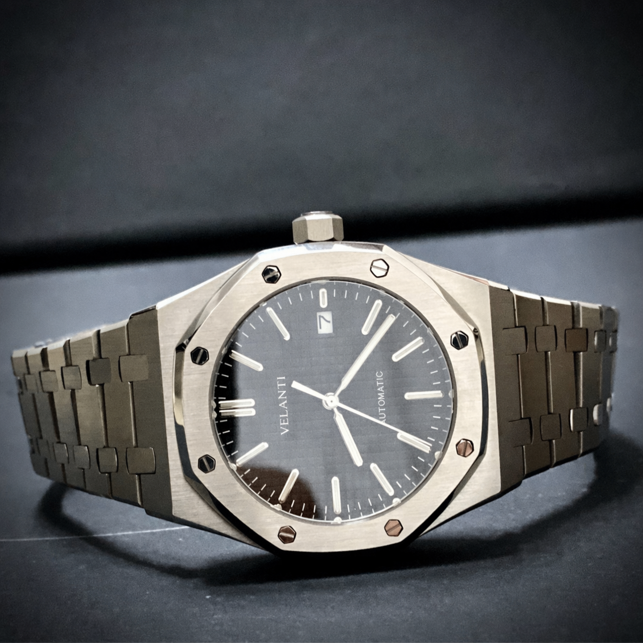 Royal Oak-style custom mod watch, Velanti Milano Royal Veloak Black, product photo 5