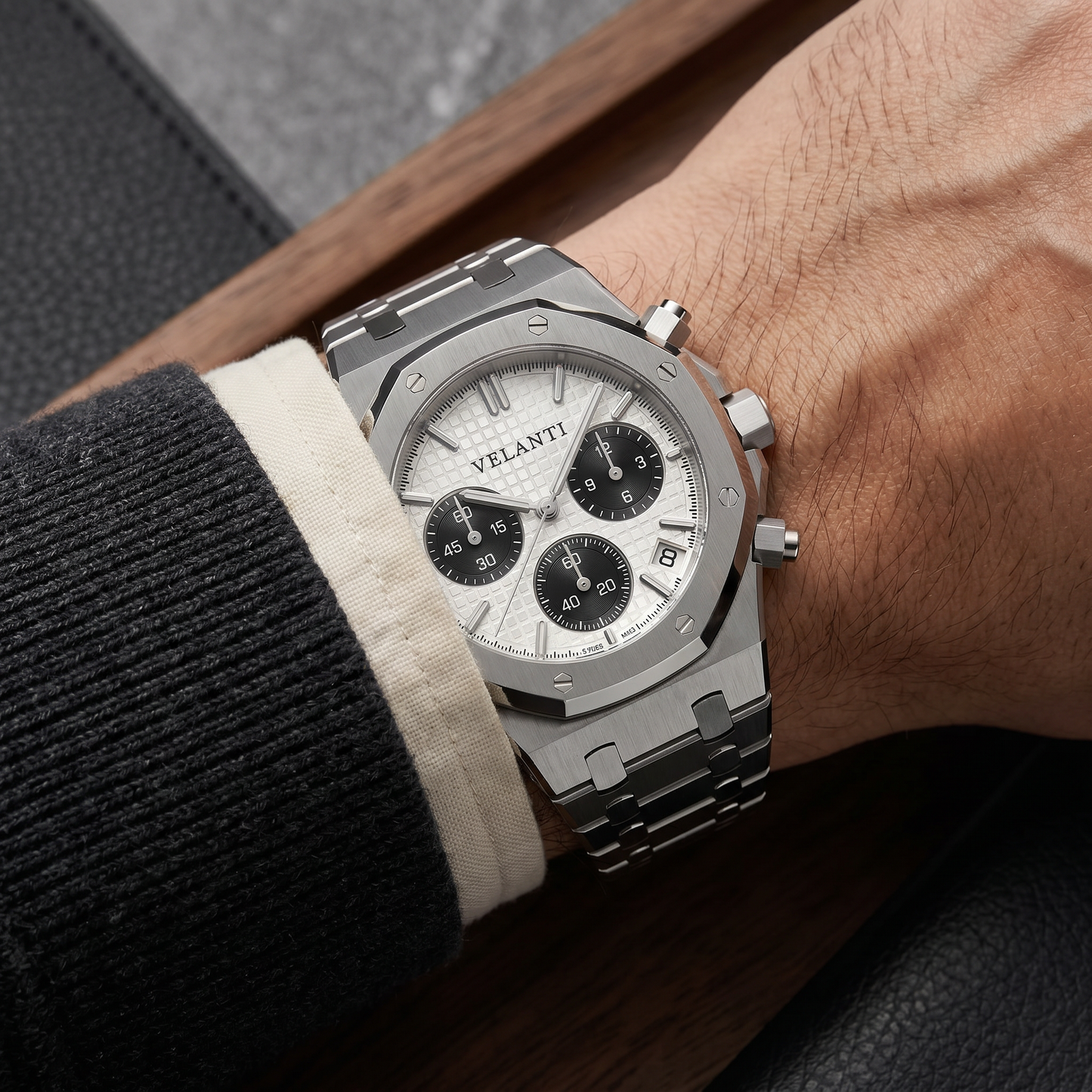 Royal Oak-style custom chronograph watch, Velanti Milano Royal Veloak Chrono Panda, product photo 10
