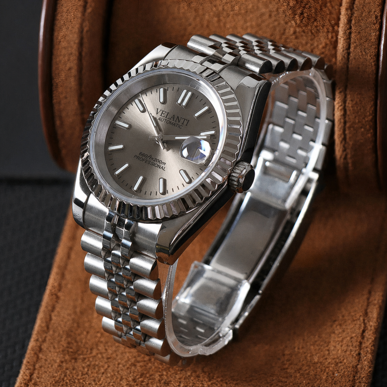 Datejust-style custom mod watch, Velanti Milano Veljust Champagne, product photo 3