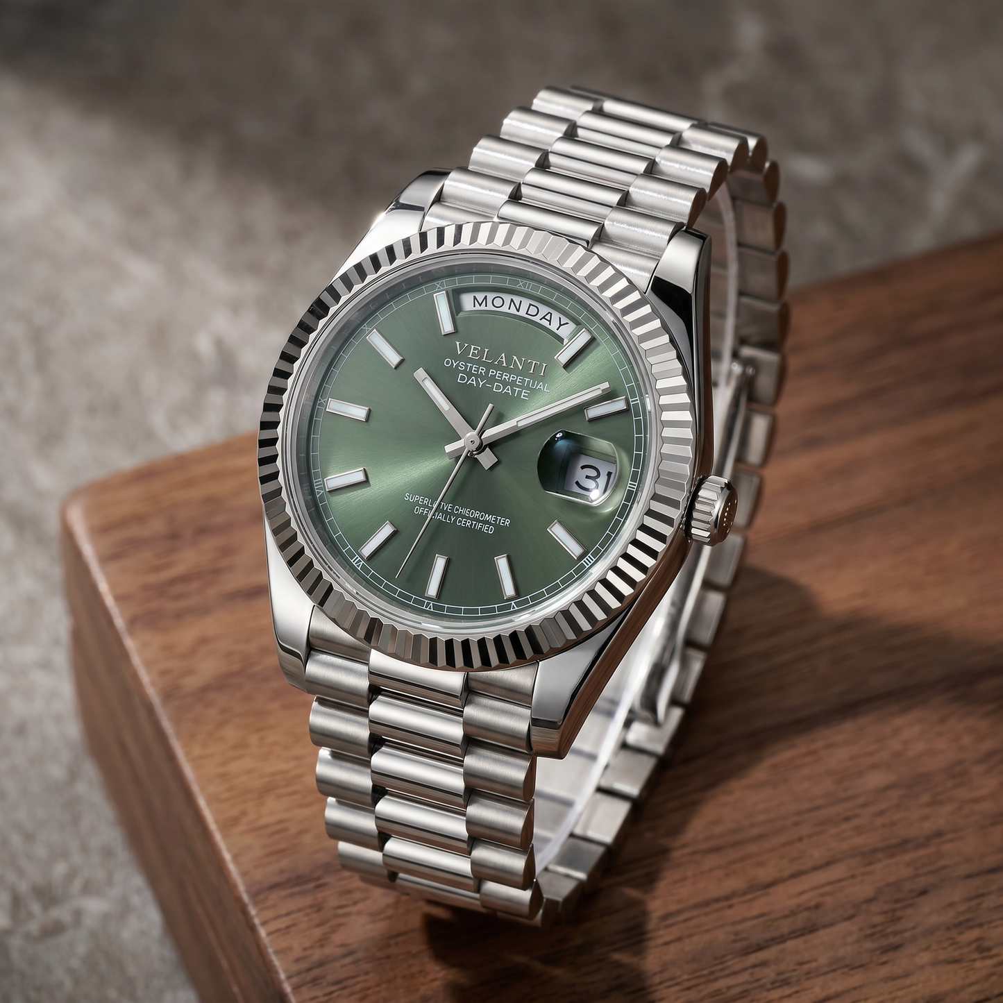 Datejust-style custom automatic watch, Velanti Milano Veljust Daydate Mint Green, watch detail photo 7