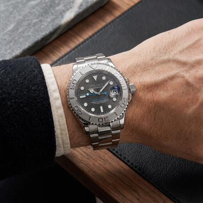 Submariner-style custom mod watch, Velanti Milano Velmariner Silver worn on wrist photo 13