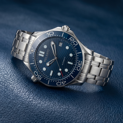 Seamaster-style custom automatic watch, Velanti Milano Velmaster Blue, bracelet detail photo