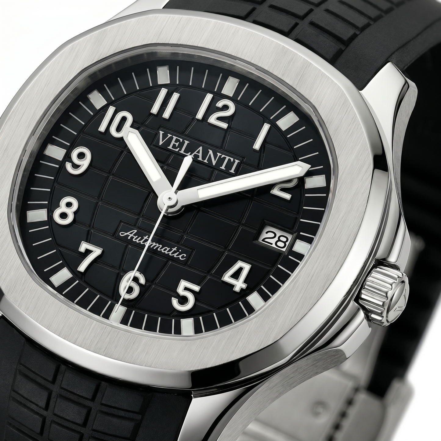 Aquanaut-style custom automatic watch, Velanti Milano Velnaut Black, watch detail photo