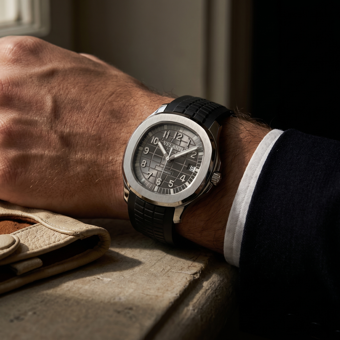 Aquanaut-style custom mod watch, Velanti Milano Velnaut Silver, product photo 4